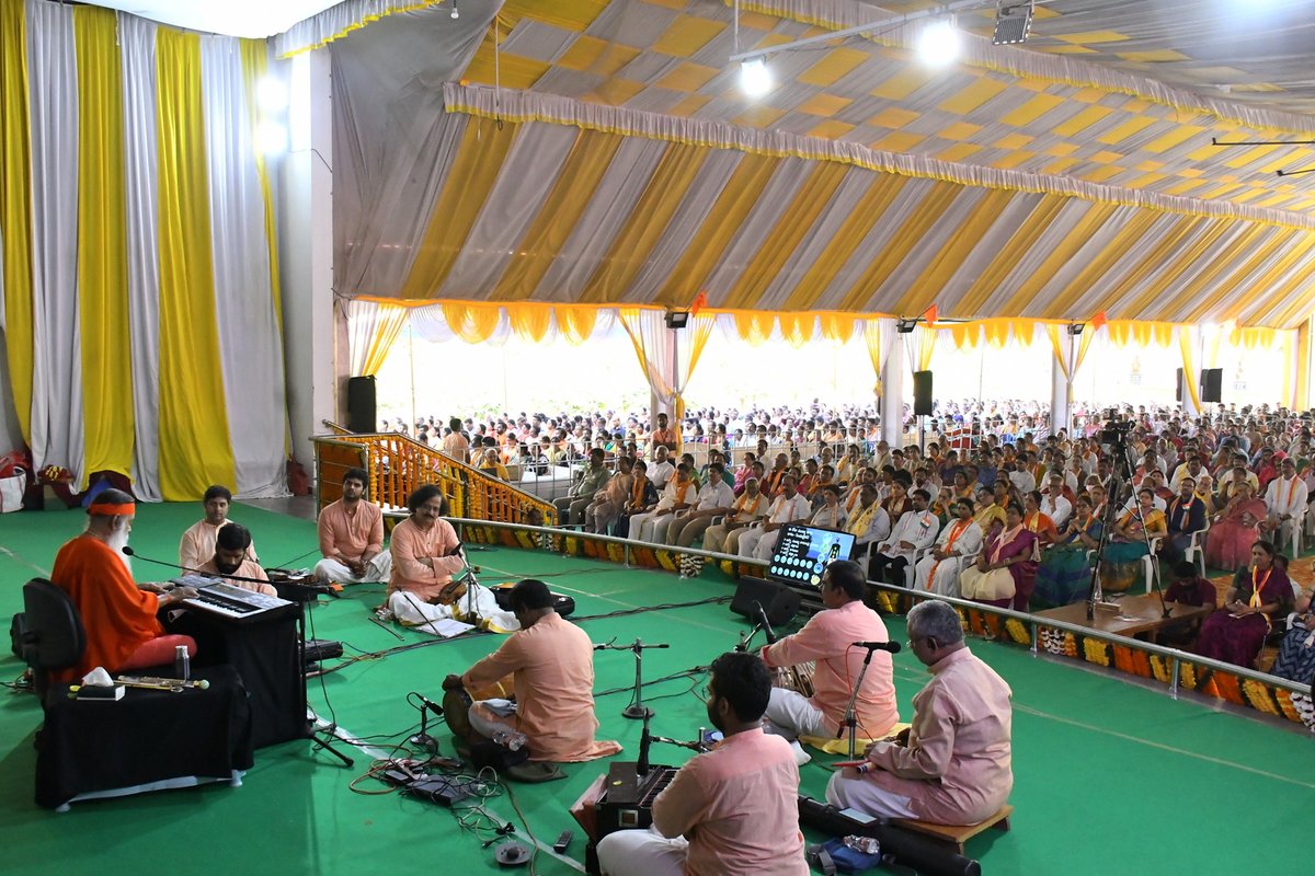 dattapeetham's tweet photo. • Datta Kshetra Nada Yatra 2025 • 26 Jan 2025

- Republic Day Celebrations
- Music for Meditation - Chintamani Raga Sagara

SGS Ashrama, Visakhapatnam, Andhra Pradesh

#datta #dattakshetrayatra2025 #music #meditation #healing #sgsswamiji #raga #nada #ragasagara #visakhapatnam #chintamaniragasagara #RepublicDay