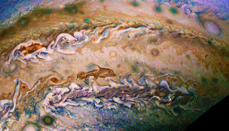 Bits of Jupiter 𝗂𝗌 𝗈𝗇 𝖻𝗌𝗄𝗒 tweet media