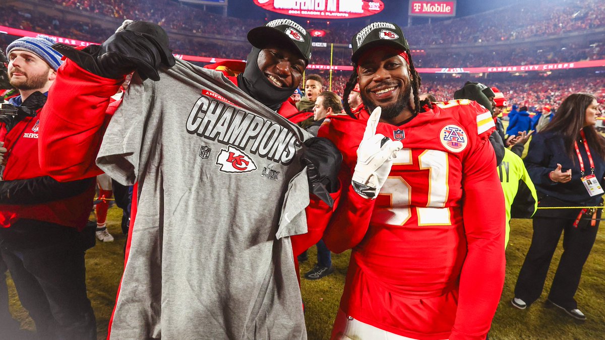 Chiefs's tweet photo. FEELING SUPER!!!