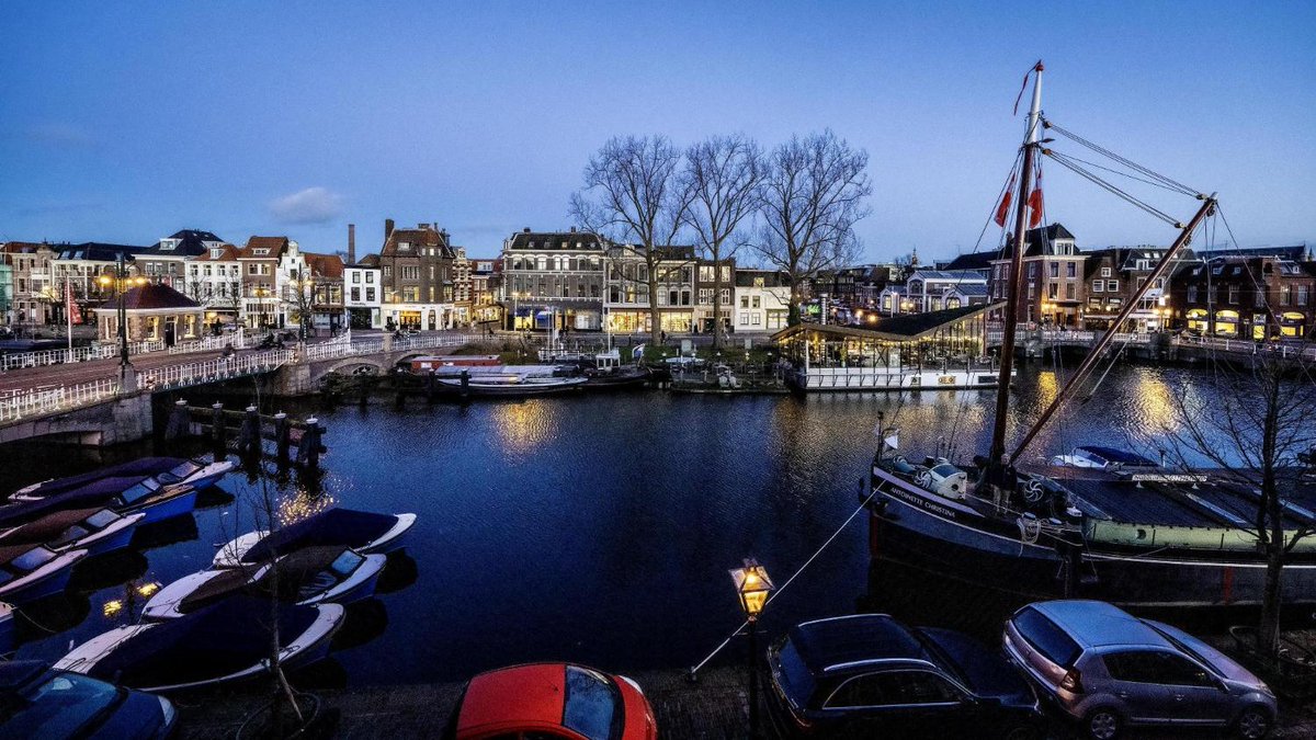 Gemeente in gelijk gesteld over ligplaatsen Rederij Oude Rijn leidschdagblad.nl/regio/leiden/g…