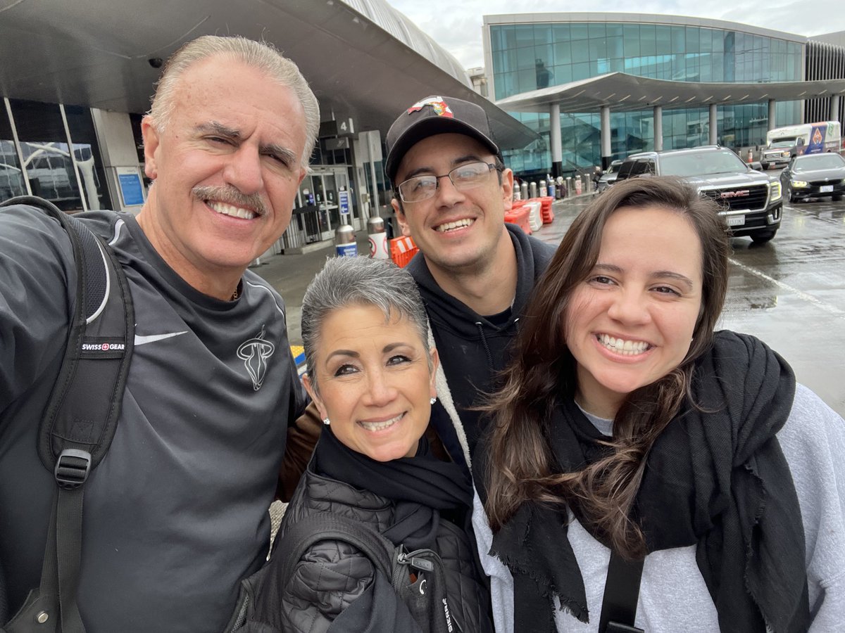 It was an emotionally draining few days in Los Angeles as we tried to pick up the pieces from the fires.  The silver lining was having the family together and realizing how truly lucky we are to have each other.  This is the most important part of my life in one image. 🙏🏻❤️