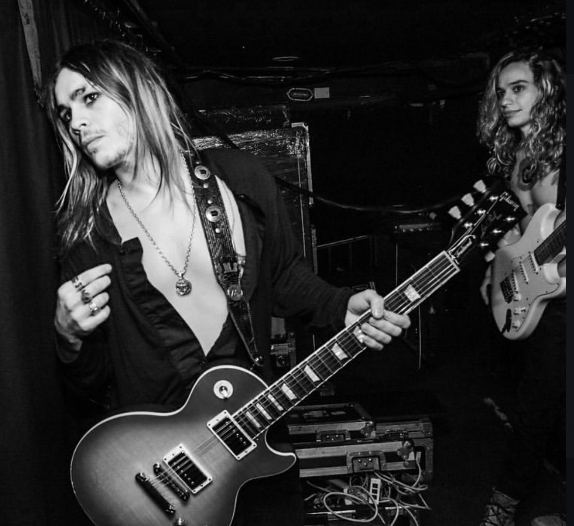 LErbakerr's tweet photo. this divas😍
@AIRBAGoficial @GuidoAIRBAG https://t.co/SbjZxxxagN