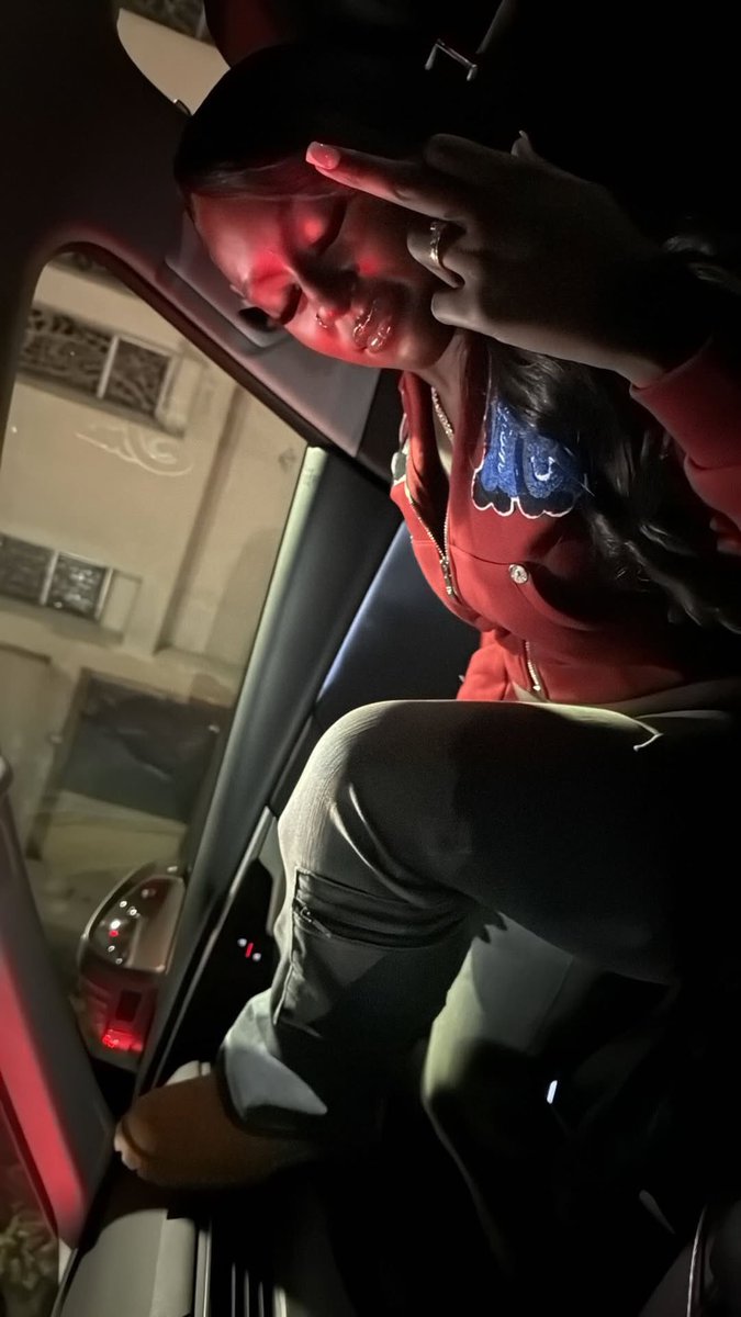 ASK LIL WAYNE tweet media