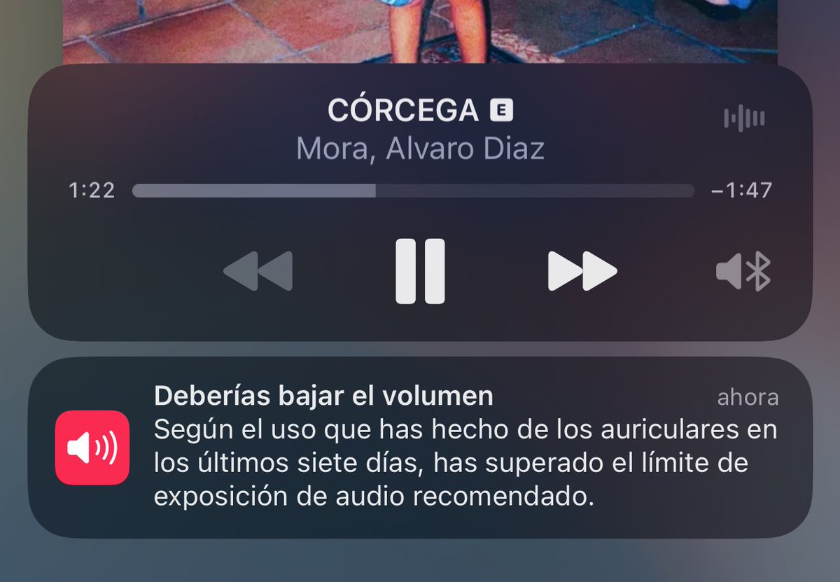 belenfdz06's tweet photo. no es el momento iphone https://t.co/E17stQejhn