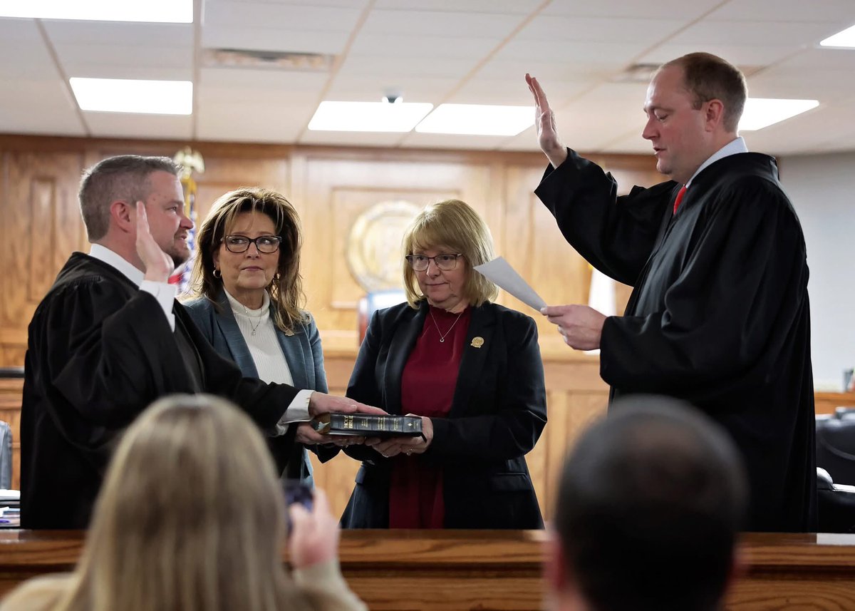 Shaunathan&Abby Bell tweet media