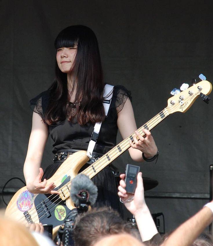 Charles37555666's tweet photo. Happy MISA MISA MISA Monday!!   #bandmaid @misa_bandmaid #MAIDIT #BarefootAssassin #Manners #ChemicalReaction #ForbiddenTale #Asahi #DiceHate #Honkai #YokohamaArena #Belasco #Echoplex #TLAPhilly 🥰🥰🍻🥃🎼🎸💜💜💞💞☮️❤️‍🔥We love you MISA!!!! https://t.co/pitklD6yzx