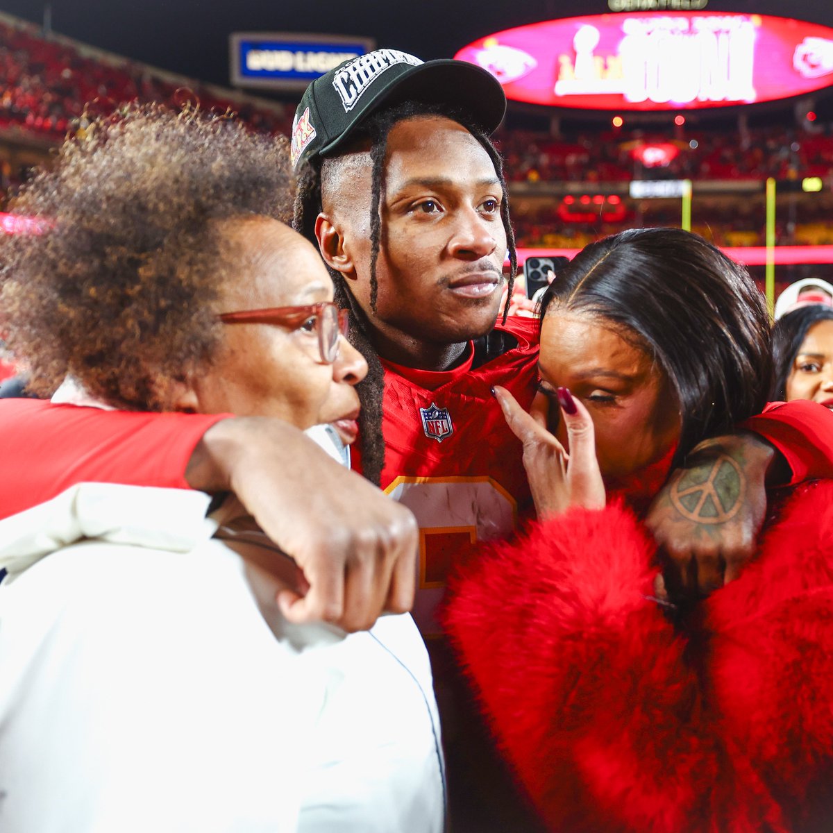 Kansas City Chiefs tweet media