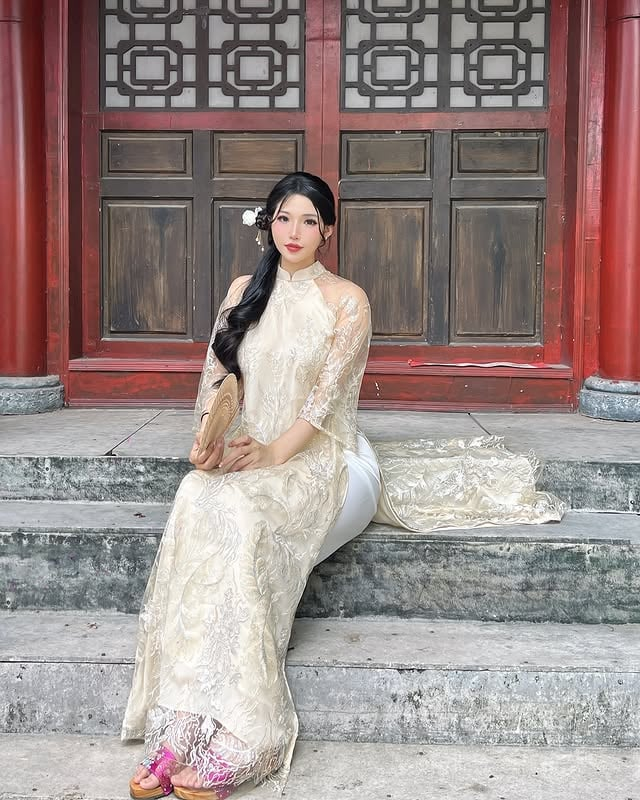 kdittenss's tweet photo. Xuân đến rồii ! https://t.co/z8Ctsqmu77