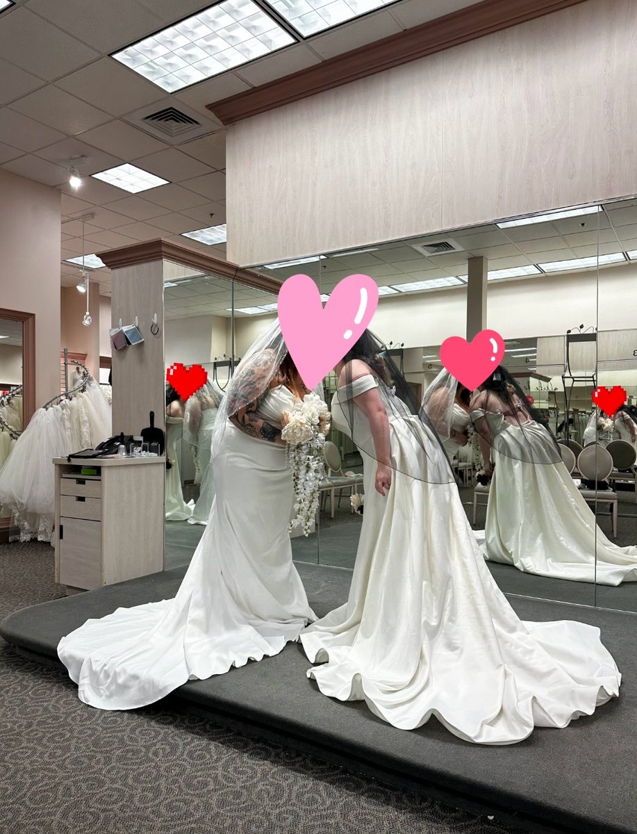 It's official... <a href="/toinygorl/">huh? BOOBS?!🔞💗</a> and I found our dresses. We ordered ours in black, they didn't have that for us to try on in store but we're so excited either way. 

8.9.25 💍🩷
