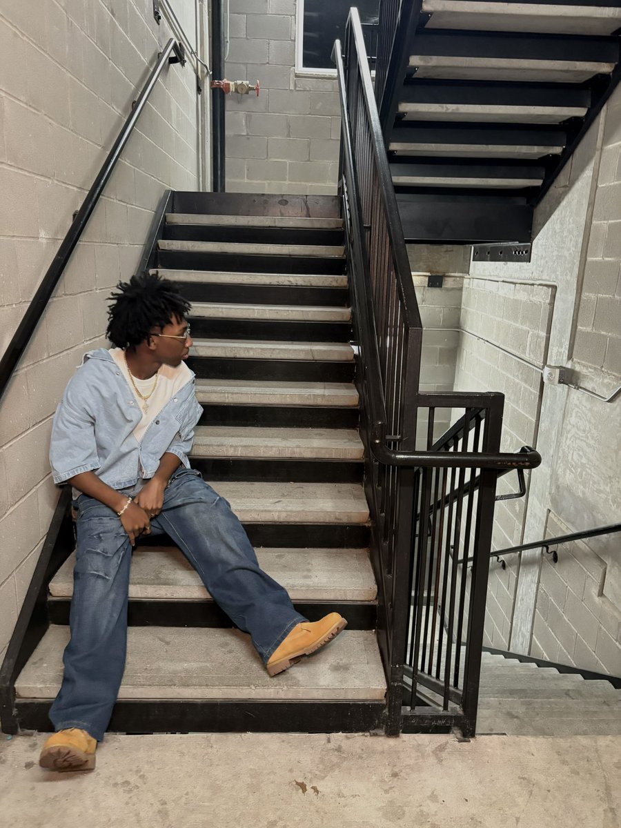 yn_aemir's tweet photo. me n gang had a lil shoot tdy https://t.co/Gu3ZOalCml