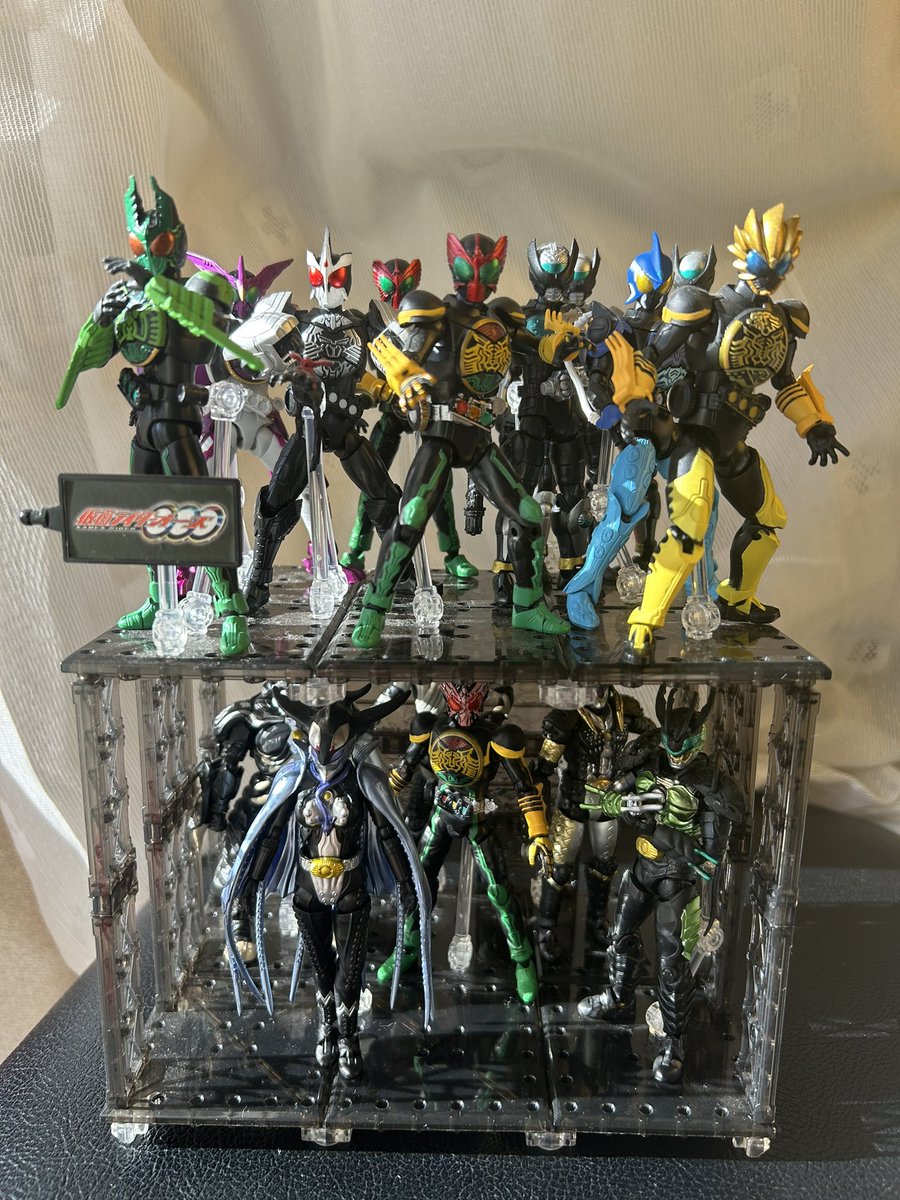 ding_ding_26's tweet photo. タジャドルとアンクの商品化はいつですか〜！？！？
できれば恐竜グリードもお願いします_(┐「ε:)_
とりあえずここまで商品化してくれて感謝。
#SHODOXX
#掌動
#SHODO
#仮面ライダー https://t.co/xMTQ09Yfts