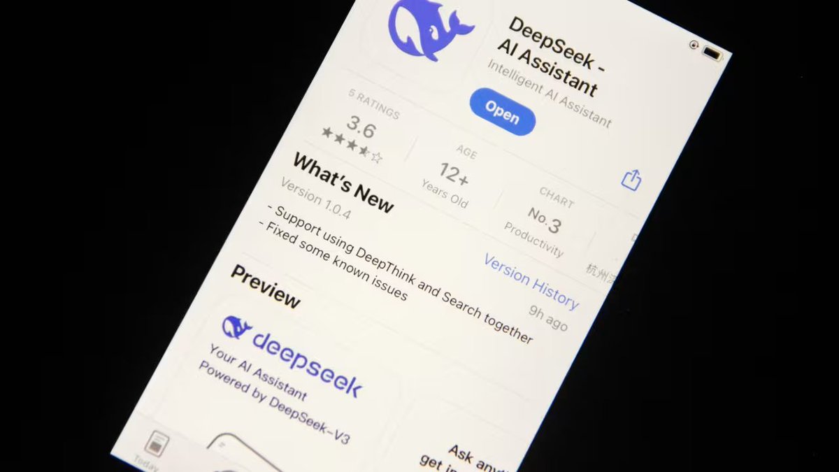 Deepseek飙到北美免费APP第一名了？ 现在老外似乎认为，DeepSeek的低训练成本挑战了当前依赖高昂硬件和能源投入的AI开发模式。  AMD抓住机会，宣布DeepSeek-V3已集成至其Instinct GPU，并通过SGLang进行了性能优化。 X上的英文推特，掀起了类似于小红书的， Deepseek热潮 ...