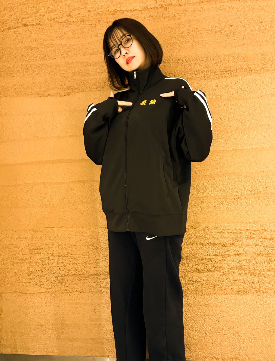 きむちゃんねる。最強ジャージ。 df36b70793f040ef32779897d32fa3
