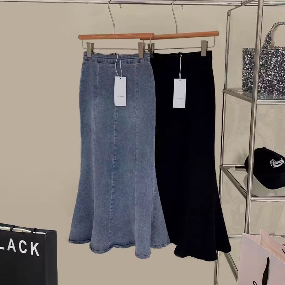Yuyu_Cancer's tweet photo. Cek rok plisket jumbo rok ruffle rok korean style rok jeans panjang rok duyung rok high waist rok span dengan harga Rp68.800. Dapatkan di Shopee sekarang! https://t.co/9EN9a2ecoq https://t.co/qgq9jayGBy