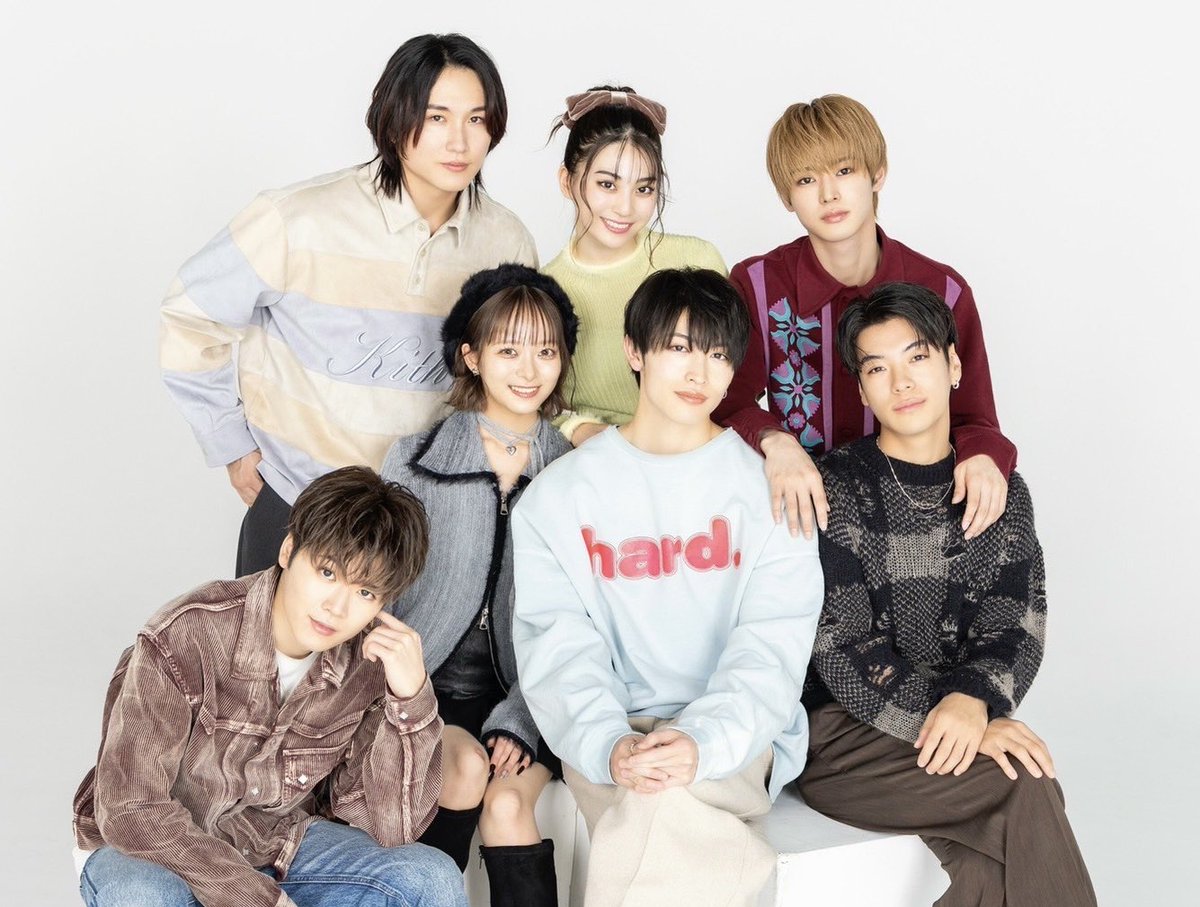 genic_staff's tweet image. 【雑誌掲載情報📚】
／
本日1/27(月)発売🎉
「B-PASS 2025年3月号」
＼

AL『if』のインタビューが掲載✨

ぜひご覧ください🫶

shinko-music.co.jp/item/pid217557…

#GENIC #if_GENIC 
#BPASS @BP_35th