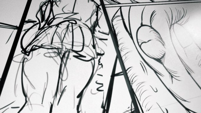 リポストだけでなくたまには近況でもひとつ。今年は2作品連載開始予定(春頃〜かな?)。並行してそれぞれ数話分を昨年11月頃からひたすら仕込んでます。がっつり休みたいところですがひと息つけるのは3月末か4月初辺りか…。ま、そんなこんなで本日も黙々と進めております✏︎ 