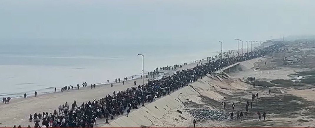 Palestinians returning to north Gaza. What an image, what incredible resilience.