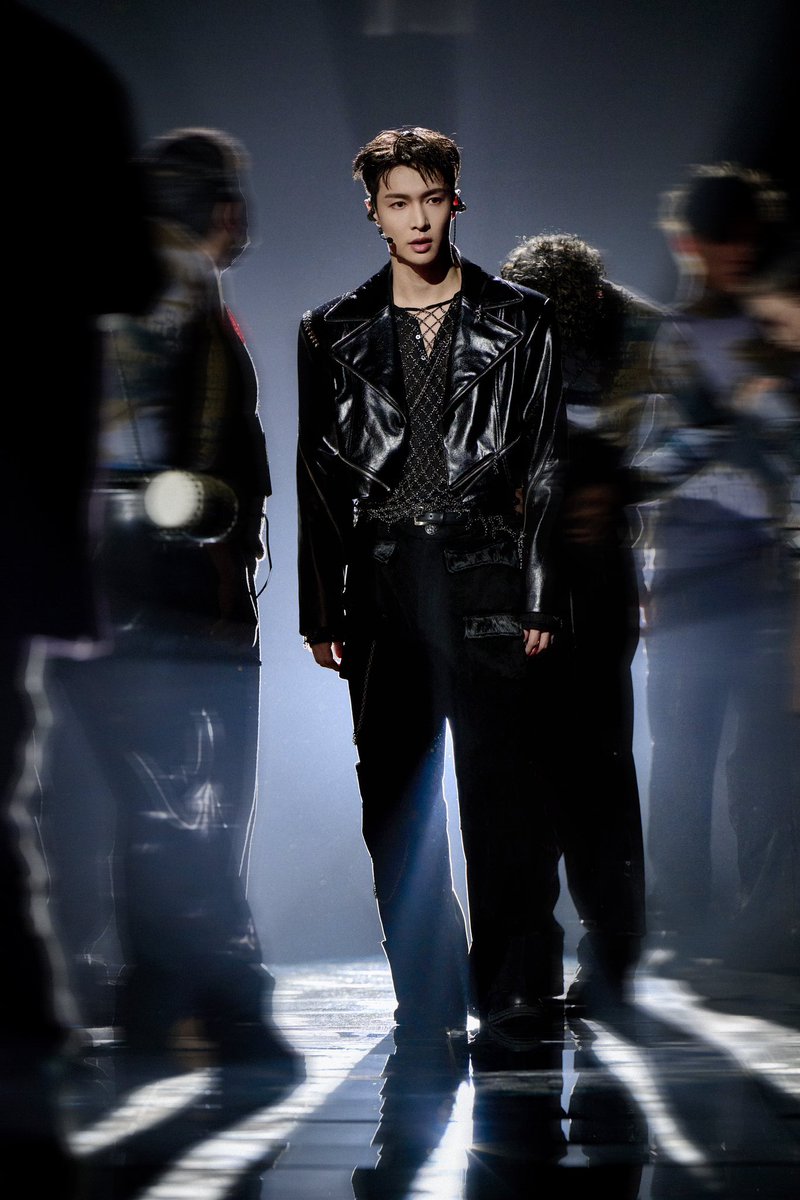 Lay Zhang Studio tweet media