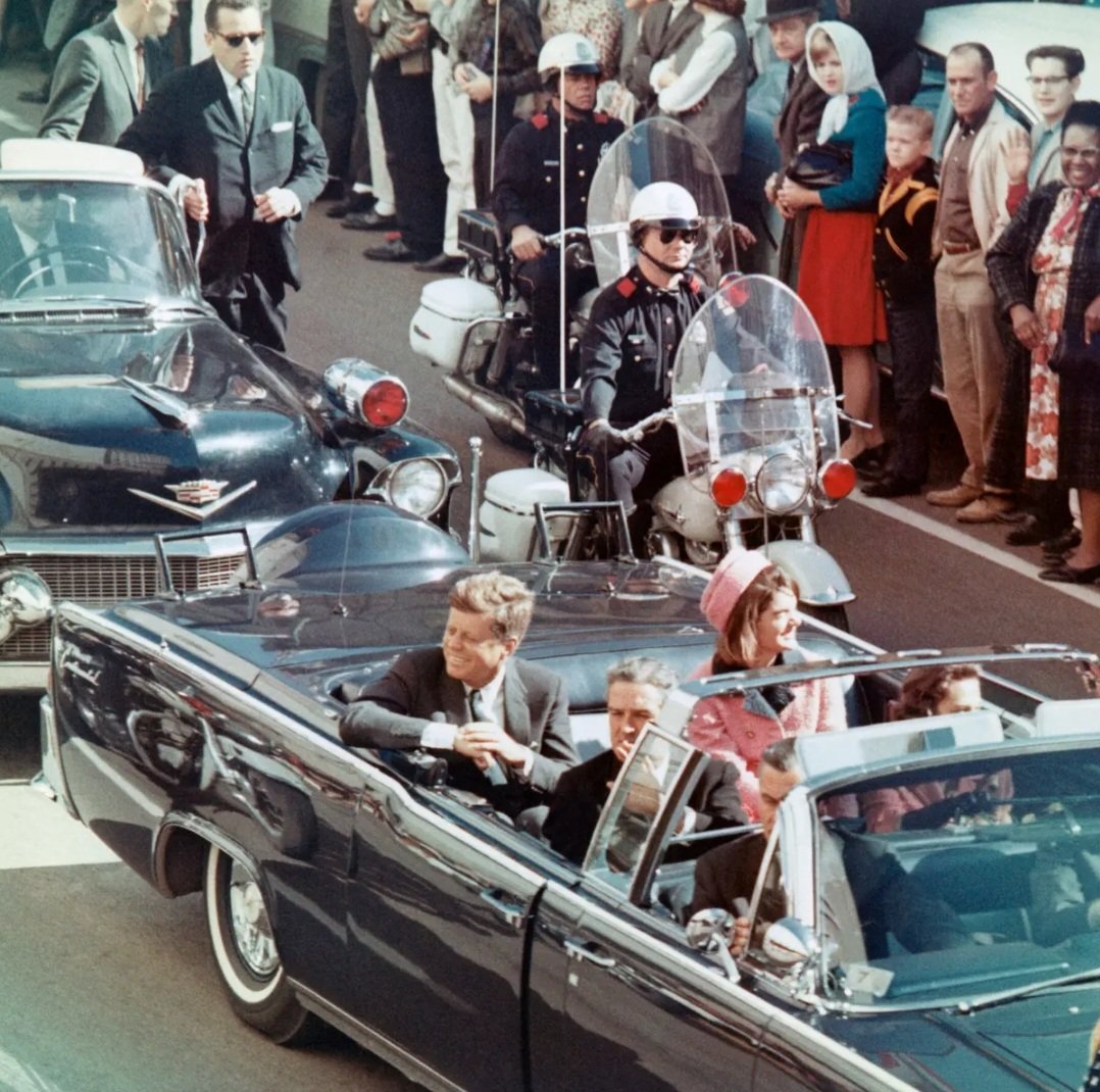 <a href="/FitnessMamma/">HAPPYMAMMA 😊🎗🇺🇸</a> <a href="/cryptocom/">Crypto.com</a> <a href="/jfkcoinsol/">JFK</a> <a href="/HempMillionaire/">brady</a> EDUCATING &amp; EMPOWERING THE PEOPLE BY GIVING THEM A FAIR CHANCE IN CRYPTO. <a href="/jfkcoinsol/">JFK</a> 

DONT GET SNIPED BY THE COPYCATS 😉 

ORIGINAL &amp; TRANSPARENT $JFK 

CA: 👇🏽
EzRasdye3wnQ5ZGzLFhvp2L1TT42k3Qa3jFsoUibWh39