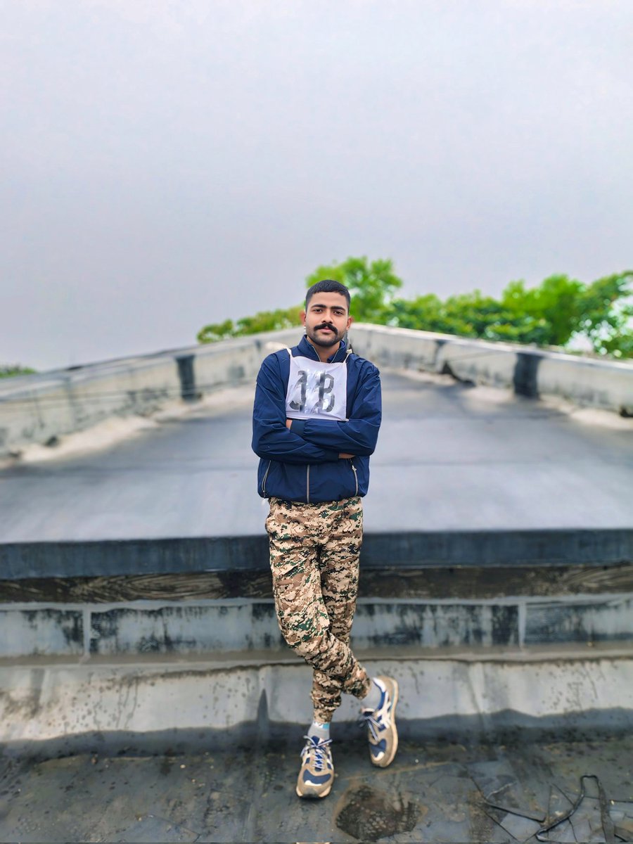 M3hebub's tweet photo. जब हकीकत से ज्यादा डर पर भरोसा
 होने लगे तो डर हकीकत बन जाता है! https://t.co/OkkBK3iGbP