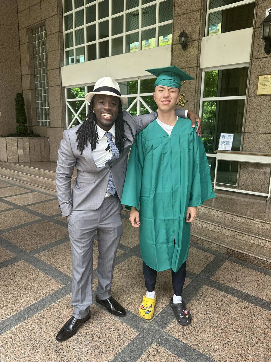 DramaAlert's tweet photo. Kai Cenat's best friend Ray thanking him for giving him a career. ❤️ https://t.co/mMHSSciOs4