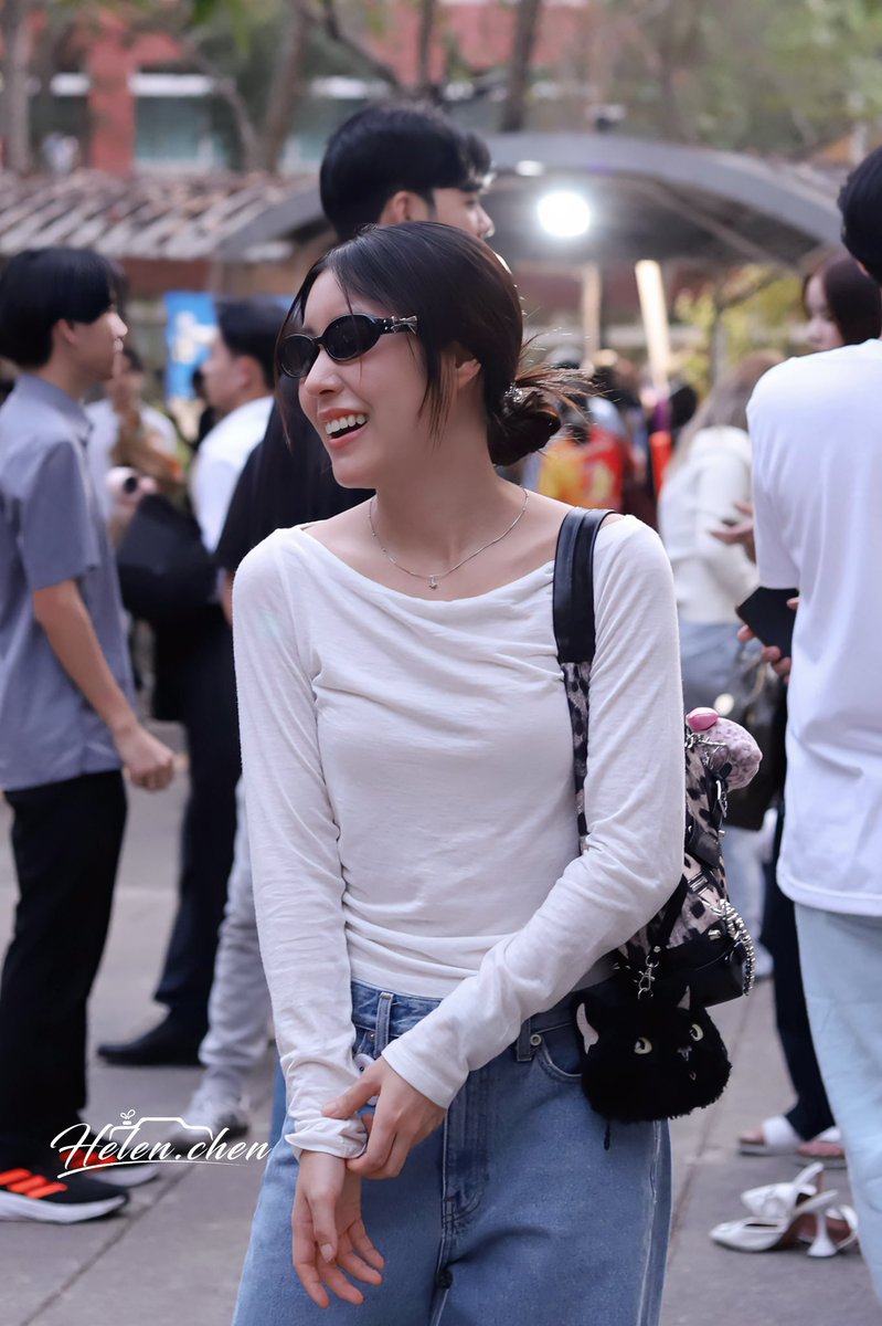 HelenChen144478's tweet image. 知性大姐姐
#ciizezphr #CiizeRutricha
#noonebutsis @Ciize155cm