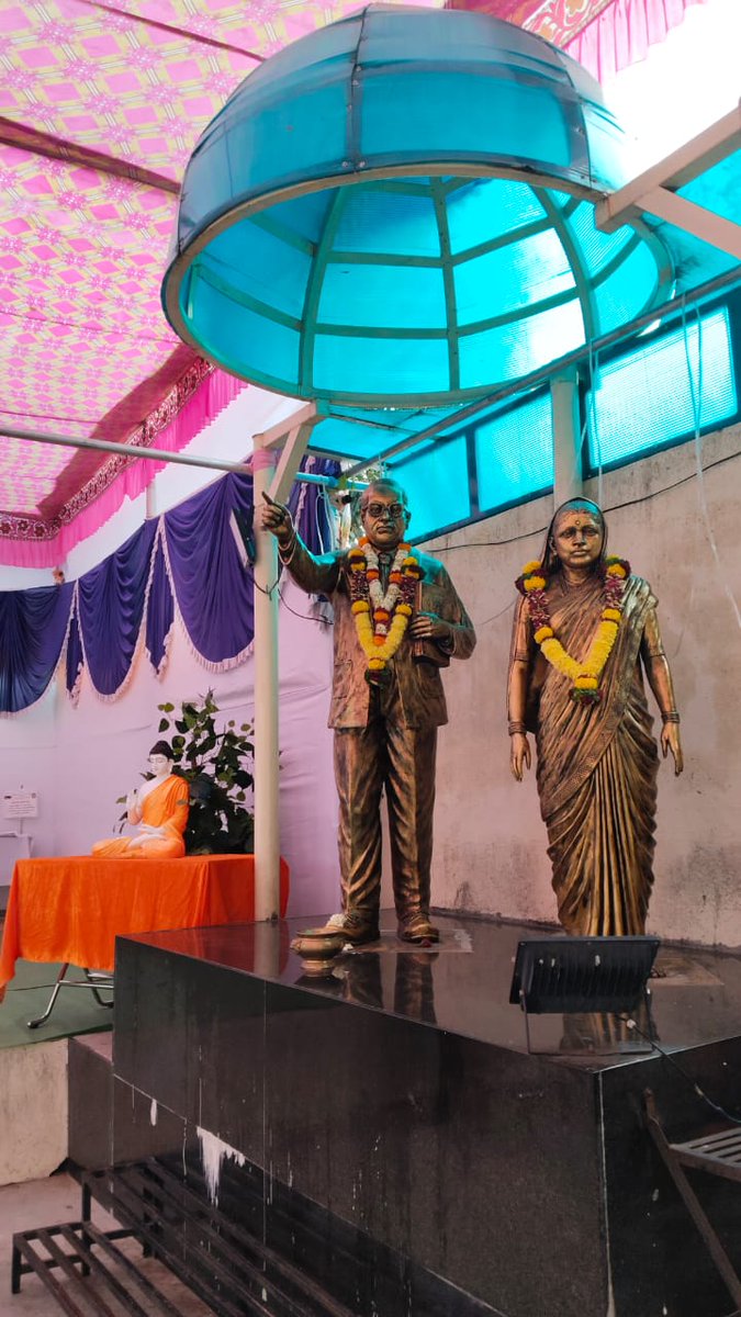 dine70576's tweet photo. Talegaon Pune mein Baba sahab ka bangla Hai vahan ka seen Hai sathiyon dekh sakte hain aap sab https://t.co/aedNmRmMnl