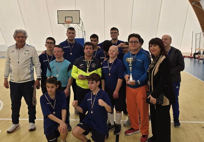 Mazara. L’ASD Paralimpica Campione Regionale FISDIR di Pallacanestro per la stagione 2024 mazaranews.blogspot.com/2025/01/mazara…