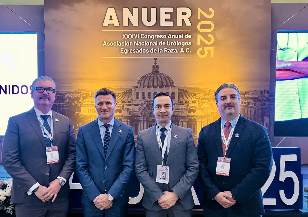 Queridos amigos de 🇲🇽

Fue un honor haber participado de #ANUER25 

Cirugías, conferencias y debates en el impresionante Hospital General del CMN La Raza del #IMSS #FelixSantaellaTorres #MiguelGonzalezDominguez <a href="/Tu_IMSS/">IMSS </a> 🎨 #Siqueiros #Rivera  

Muchas gracias a la mesa directiva