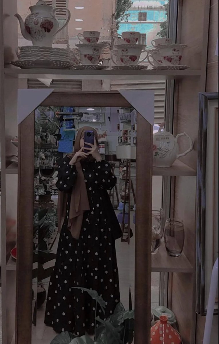 هیچ رۆیشتوویەک شــــایەنی خەم خواردن نییــە جگە لە نوێژەکــانت نەبێت………،🤎🤎