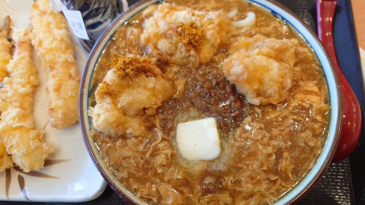guruman71's tweet photo. 食���た

#鶏天ふわたまカレーうどん
#丸亀製麺
#アリオ札幌
#フードコート
#路面店でやるべき
#白米投入
#えび天
#いか天 https://t.co/lx0hRpYH6k
