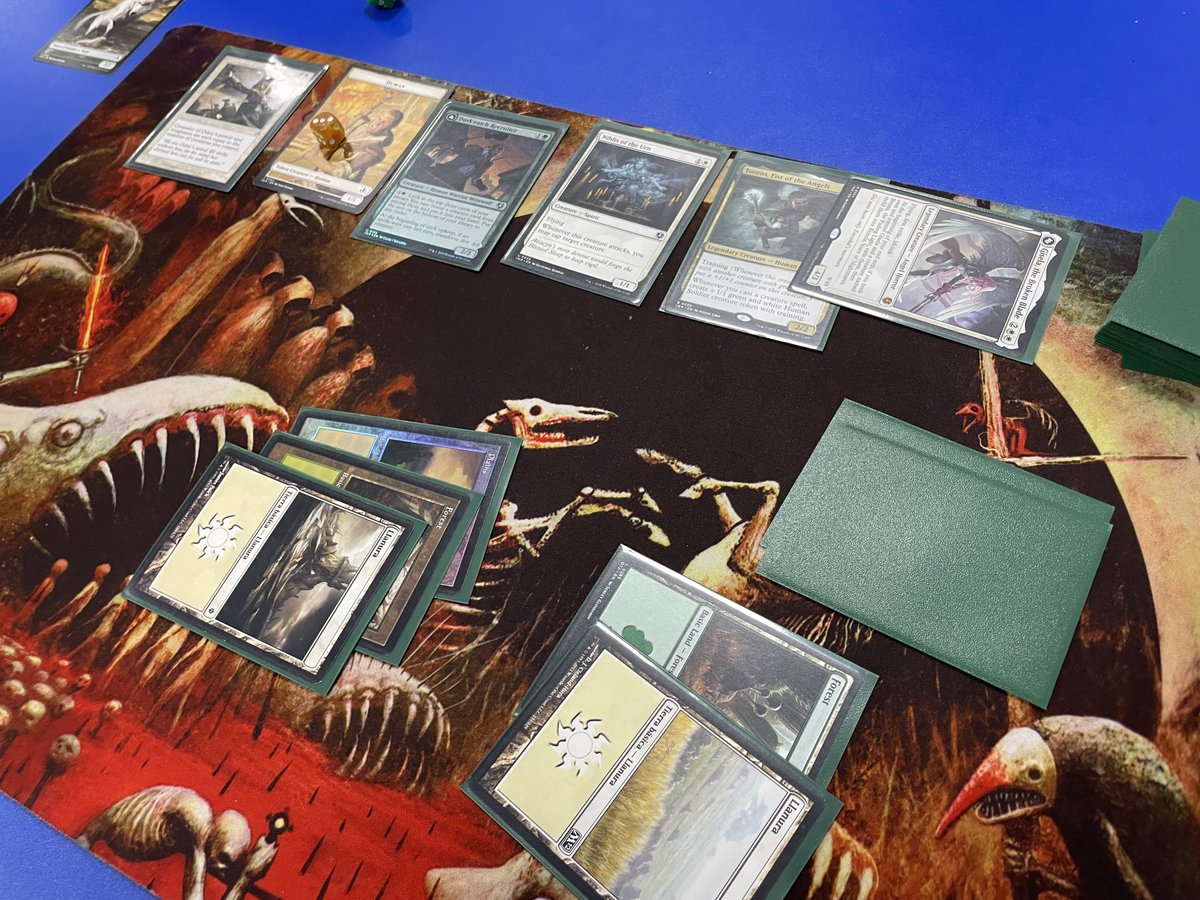 MagicBarcelona_'s tweet image. 🦇 ¡Este fin de semana celebramos la increíble #LaunchParty de #MTGInnistrad!

Gracias a los jugadores que se pasaron por la tienda a jugar este Draft, ¡esperamos que lo disfrutarais! 

Y si no quieres perderte ningún evento, ¡aquí tienes el calendario!

🧙‍♂️ Eventos Magic