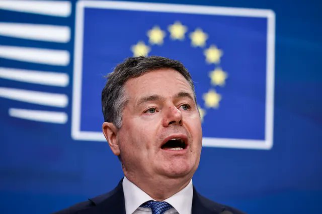 Zoe Schneeweiss (@zschneeweiss) on Twitter photo Donohoe will seek 3rd term leading euro-area finance ministers bloomberg.com/news/articles/… via <a href="/jenniduggan/">Jennifer Duggan</a> Donohoe will seek 3rd term leading euro-area finance ministers bloomberg.com/news/articles/… via <a href="/jenniduggan/">Jennifer Duggan</a>