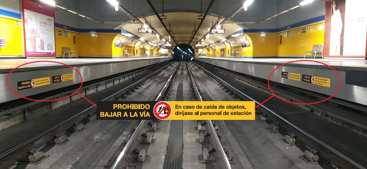 metro_madrid's tweet photo. ⚠️ ¡Cuidado! Si se te cae algún objeto avísanos y te ayudamos, pero no bajes a la vía.

#ViajaSeguro https://t.co/EbHrpyFaon