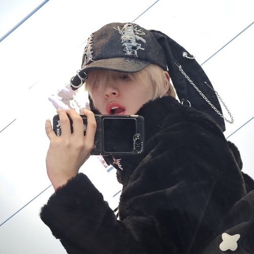 sungminthinkr's tweet photo. look how pretty his lips are danggg I need to kiss him

#홍성민 #HONGSUNGMIN #소년판타지 #FANTASYBOYS https://t.co/g8UqbNCfVy