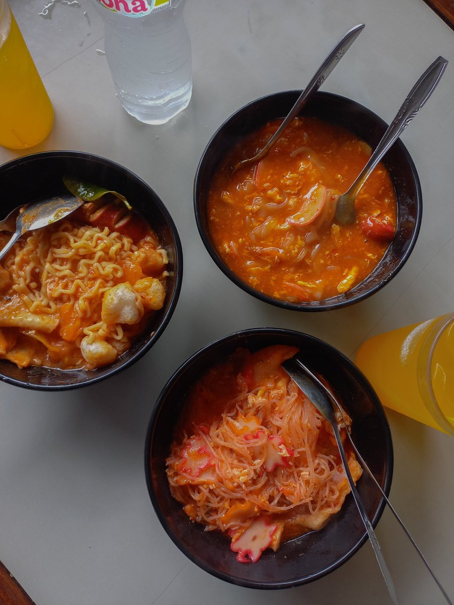 svmmerzaa's tweet photo. Selamat makan ㅋㅋㅋㅋ #명절음식컨펌 https://t.co/n8mgFtkMKL