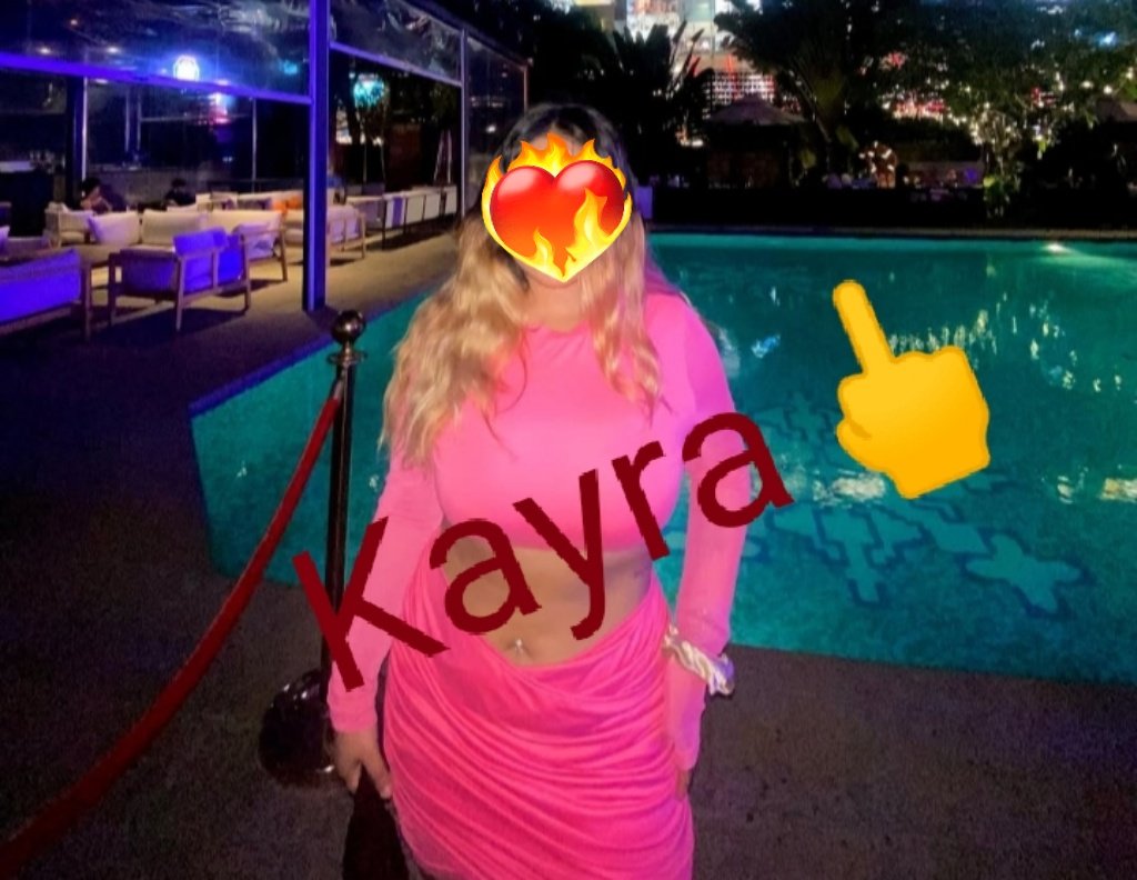 KayraMistr39652's tweet photo. Anyone Worship 😈 my boobs ping me doggies.. 🐕🖕🤬 https://t.co/iVmenI2XdY