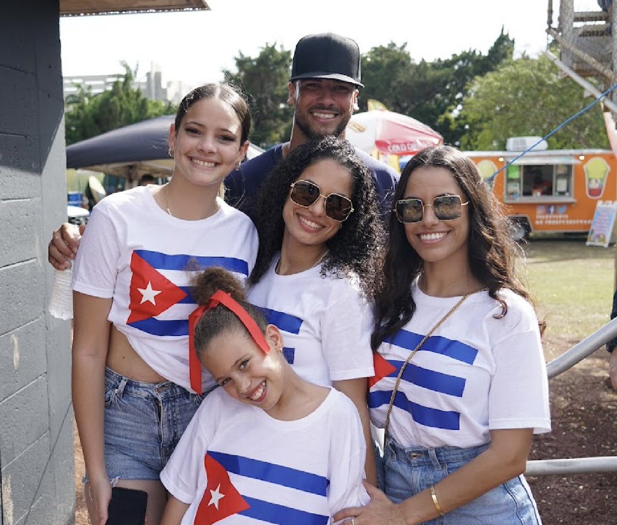 fepcube's tweet image. Postales de nuestro juego del 18 🆚 Miami Dade Sharks, escojan sus favoritas 

#oneteamonedream #todossomoscuba #yosoyfepcube 

📸 Alejandro Taquechel