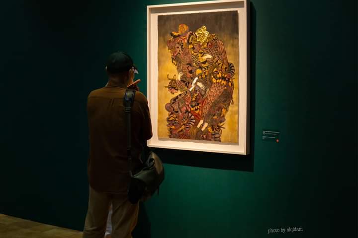 VyPatiah's tweet photo. Dipendam Gairah yang Merekahkan Luka 
(Suppressed by a Passion that Tears Open a Wound)
2024

...
#sebagianhilangbentuk #partiallyunshaped #soloshowVyPatiah #bentarabudayajakarta https://t.co/K1dfAIqe7y