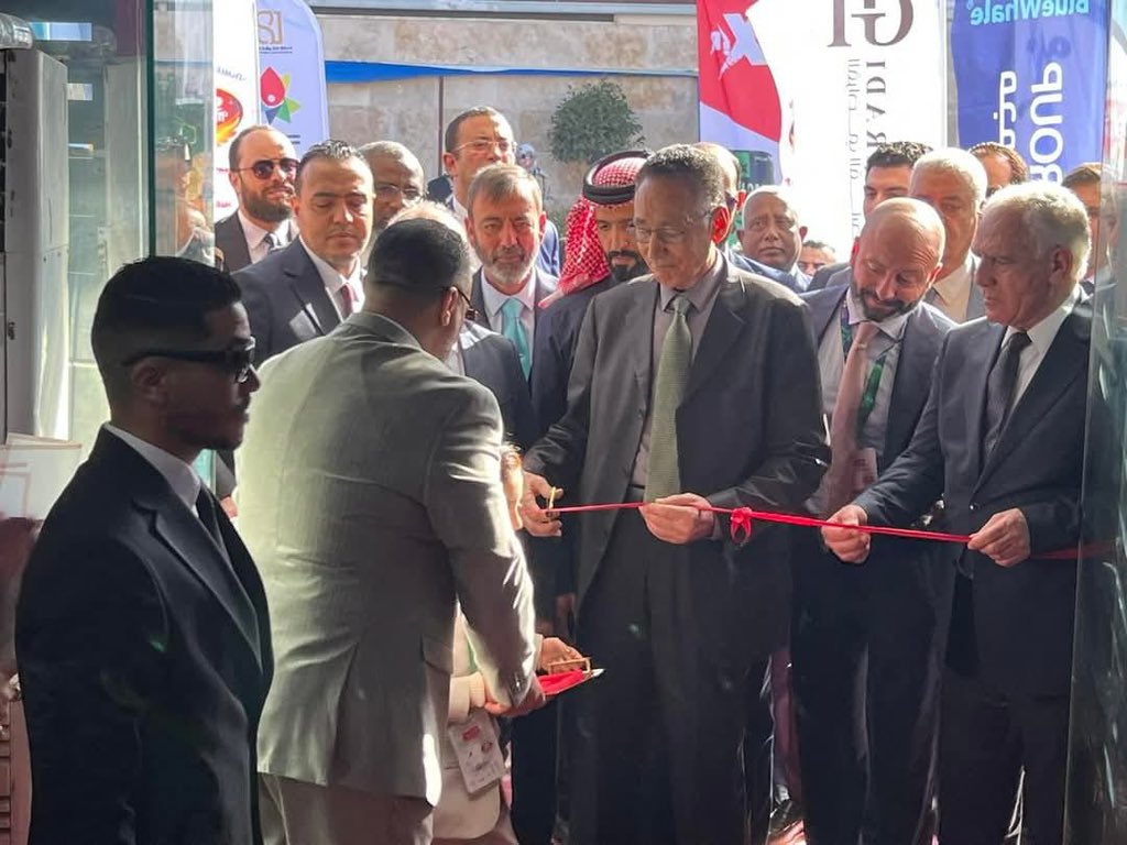 ItalyinLibya's tweet photo. Inaugurata ieri l'edizione 2025 della Fiera Alimentare di Tripoli #LibyaFood (26-29 gennaio). Padiglione 🇮🇹 ha ricevuto la visita del Ministro dell'Economia Hwej: grandi opportunità in🇱🇾 da esplorare per le eccellenze italiane del settore #agroalimentare. #DiplomaziadellaCrescita https://t.co/HkVG8T8At2