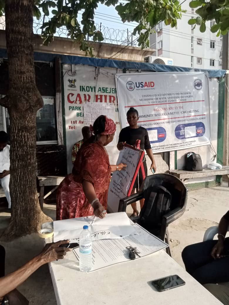 LACSOP's tweet photo. Lady Vicky @LACSOP leads the Community Water Committee to establish their issues, prioritization, and planning for the #ClaimForWASH project on Saturday, 25th January 2025. This project is supported by @USAIDNigeria
#lacsop
#lacsopcares
@Chemonics
#cwc
#cleanwaterforall https://t.co/nKmI57ARTY
