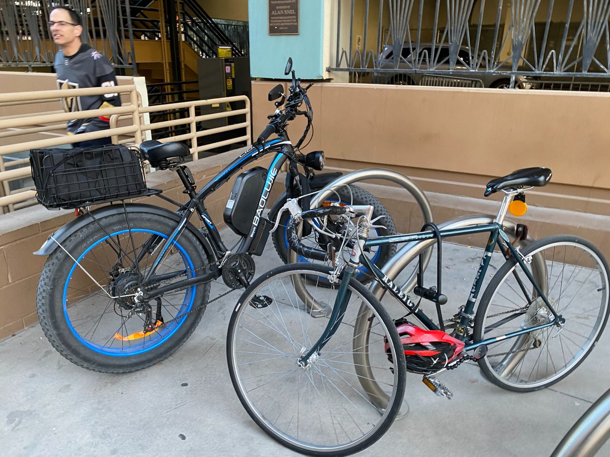 Great parking at <a href="/TMobileArena/">T-Mobile Arena</a> for bicycles. Biked over for VGK/Florida game. Advice to T-Mobile Arena parking+security, please don't hassle bicyclists pedaling over from Frank Sinatra Dr. Had to deal w/ parking people/security who didn't want to let me get to these bike racks.