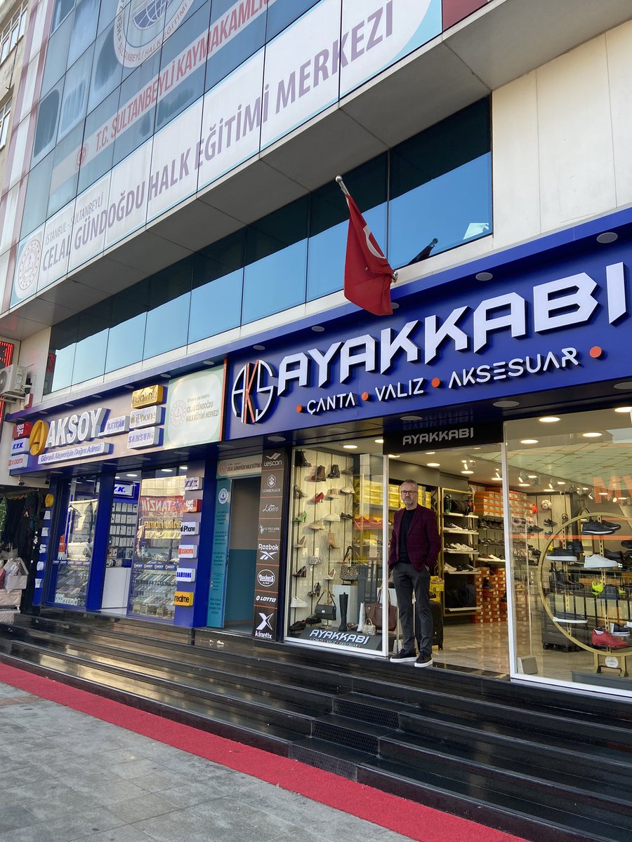 Yeni bir güne,güneşli güzel haftaya merhabalar,cümleten hayırlı bol bereketli kazançlar diliyorum…🫶

“Kötülük mutlaka hüsrana uğrayacaktır.“

Prof.Dr.Necmettin ERBAKAN