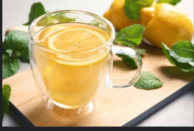 Prince_Fynnd's tweet photo. Make it a daily drink
The bitterness in hot lemon water is the best substance to kill cancer cells.
Cold lemon water only has vitamin C, no cancer prevention.
Hot lemon water can control cancer tumor growth.
Clinical tests have proven hot lemon water works.

This type of Lemon extract treatment will only destroy the malignant cells, it does not affect healthy cells.

Next,  citric acid and lemon  polyphenol in side lemon juice, can help reduce high blood pressure, effective prevention of deep vein thrombosis, improve blood circulation , and reduce blood clots.