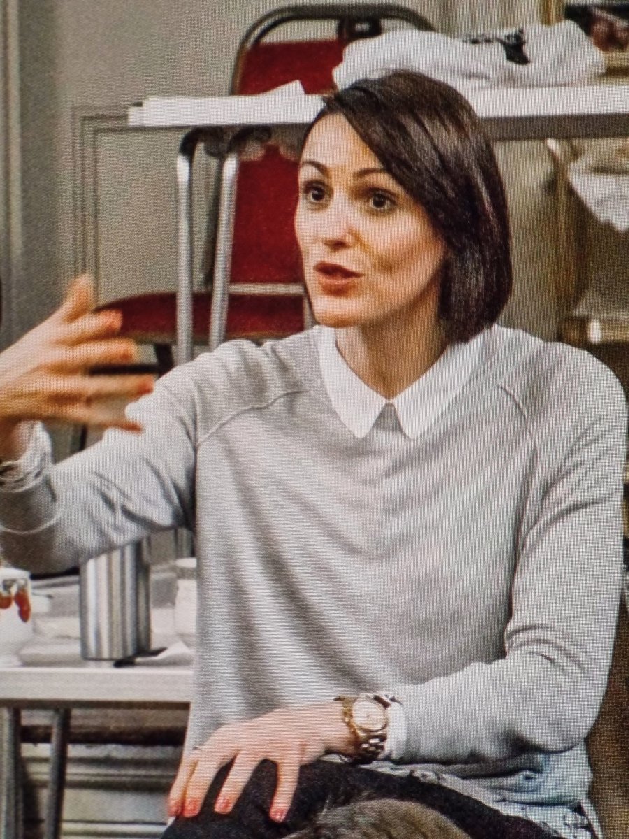 atarry246's tweet photo. Lovely Suranne,looking very cute and beautiful. https://t.co/9bJYbuH2xG