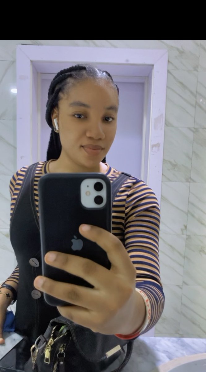 MissmiracleA's tweet photo. If birds can live without burden, trusting they will be taken care of, then why should we worry, especially when God says we are even more valuable to Him🥹😌😊 https://t.co/cuofrqZtAT