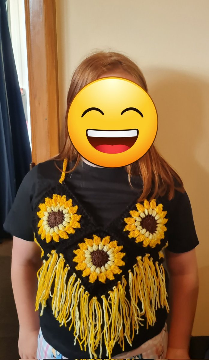 darkprincess_00's tweet photo. And now the top is done https://t.co/OIVBtf1emS