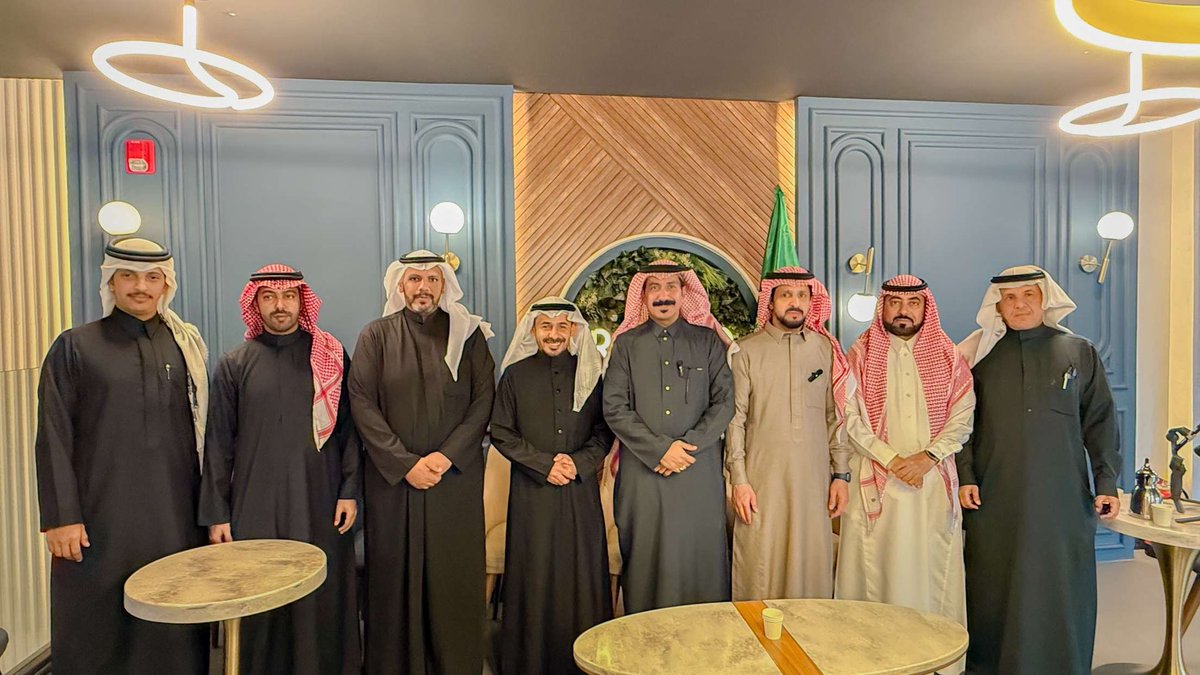 tourismexprt's tweet photo. تشرفت اللجان التنفيذية لنادي الإرشاد السياحي بزيارة شريكنا المجتمعي “كافيه ريشيو”

ونشكر "ريشيو"على حفاوة الاستقبال ودعمهم المستمر.
#لنادي_الإرشاد_السياحي_بالطائف 
#محافظة_الطائف 
#منصة_هاوي 
#وزارة_السياحة 
#الطايف_الان 

@ratio_sa 
@gov_taif 
@Saudi_MT 
@Saudi_Hawi https://t.co/nAb2uhHfOt