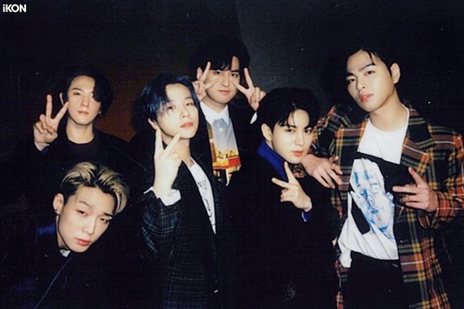 peachesnimnoona's tweet photo. iKON ✌️ https://t.co/ko1yLKB9Rf