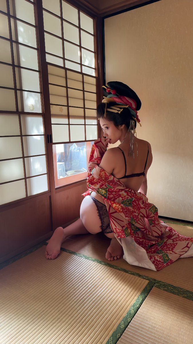 江戸時代にタイムスリップ？？🌸

週刊SPAグラビアン魂プレゼントの〆切日は本日迄☺︎
web応募もできます🙂

https://t.co/7XzcgT6SrX https://t.co/6vLtgO3xZ0